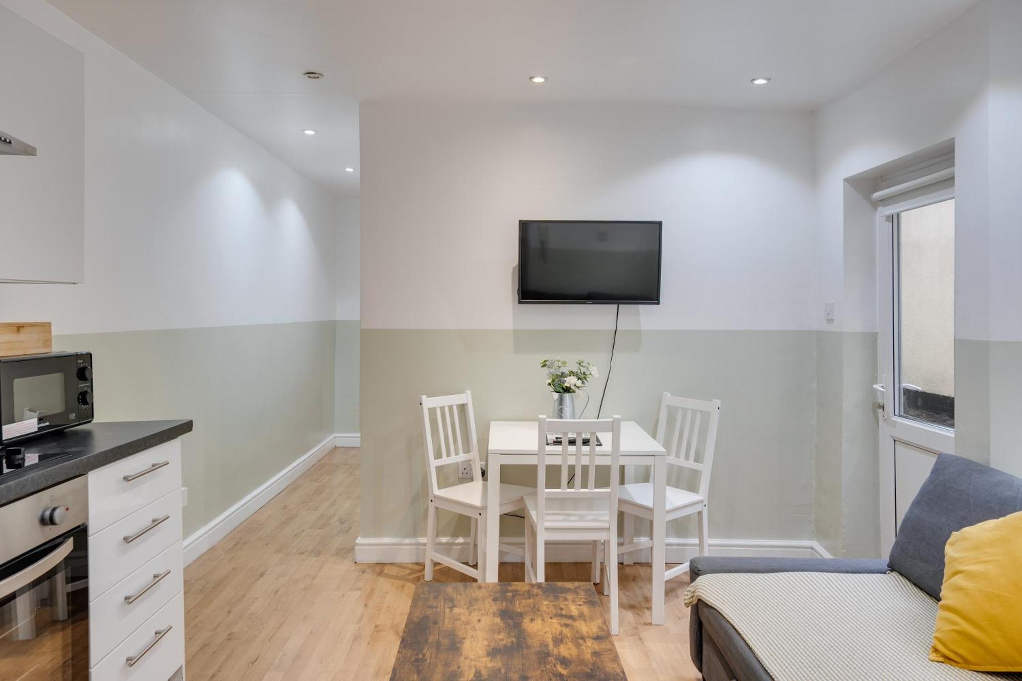 Apartment 2 Bedroom For Up To 6 Nr Centre